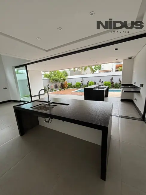 Foto 4 de Casa com 4 quartos à venda, 365m2 em Votorantim - SP