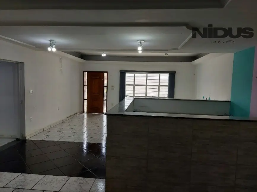 Foto 5 de Sala Comercial com 3 quartos à venda, 300m2 em Parque das Laranjeiras, Sorocaba - SP