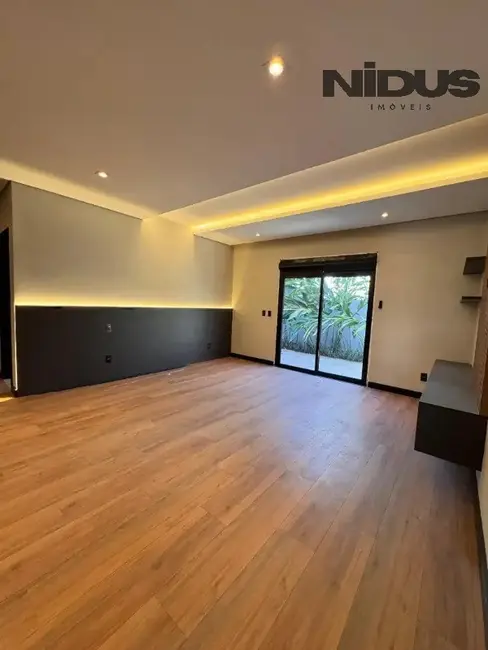 Foto 4 de Casa com 4 quartos à venda, 370m2 em Votorantim - SP