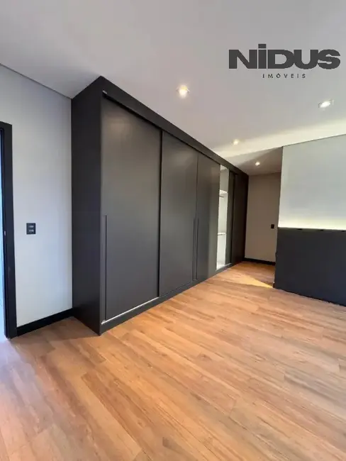 Foto 8 de Casa com 4 quartos à venda, 370m2 em Votorantim - SP