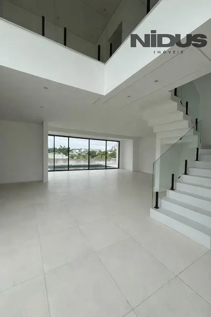 Foto 2 de Casa com 4 quartos à venda, 360m2 em Votorantim - SP