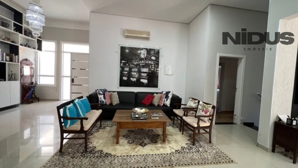 Foto 3 de Casa de Condomínio com 3 quartos à venda, 650m2 em Itapeva, Votorantim - SP