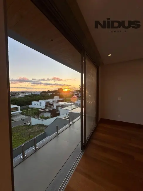 Casa de Condomínio com 5 quartos à venda, 480m2 em Alphaville Nova Esplanada, Votorantim - SP - imagem 7 Foto 7 de Casa de Condomínio com 5 quartos à venda, 480m2 em Alphaville Nova Esplanada, Votorantim - SP