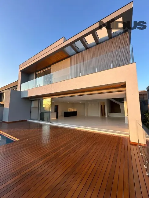 Casa de Condomínio com 5 quartos à venda, 480m2 em Alphaville Nova Esplanada, Votorantim - SP - imagem 2 Foto 2 de Casa de Condomínio com 5 quartos à venda, 480m2 em Alphaville Nova Esplanada, Votorantim - SP