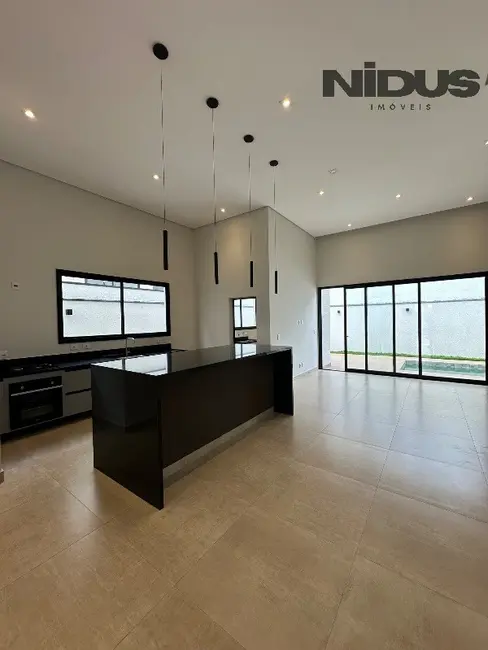 Foto 4 de Casa de Condomínio com 3 quartos para alugar, 232m2 em Votorantim - SP