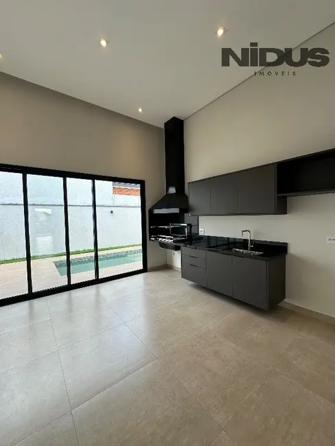 Foto 5 de Casa de Condomínio com 3 quartos para alugar, 232m2 em Votorantim - SP