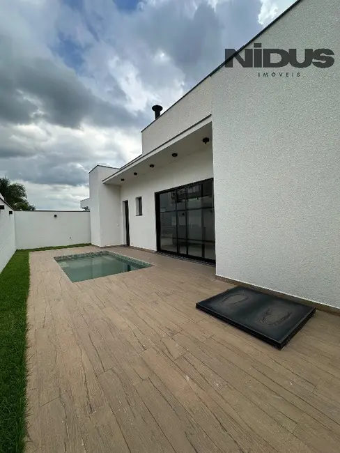 Foto 8 de Casa de Condomínio com 3 quartos para alugar, 232m2 em Votorantim - SP