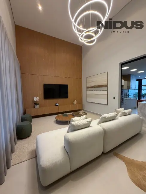 Foto 3 de Casa de Condomínio com 4 quartos à venda, 250m2 em Votorantim - SP