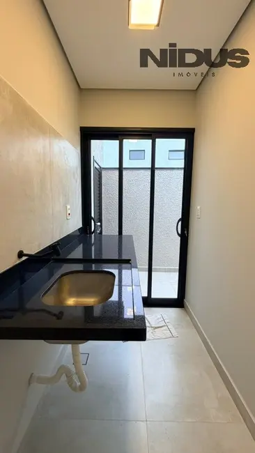 Casa de Condomínio com 3 quartos à venda, 200m2 em Votorantim - SP - imagem 4 Foto 4 de Casa de Condomínio com 3 quartos à venda, 200m2 em Votorantim - SP