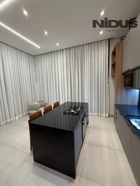 Foto 6 de Casa com 3 quartos à venda, 239m2 em Votorantim - SP