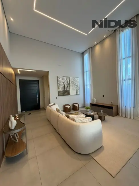 Foto 4 de Casa com 3 quartos à venda, 239m2 em Votorantim - SP