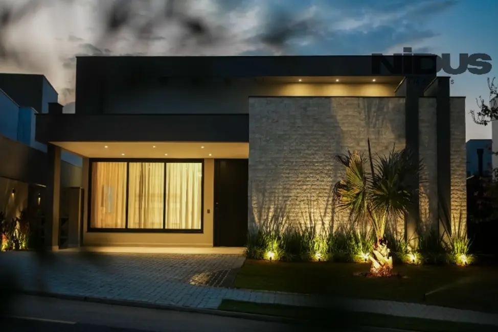 Foto 1 de Casa de Condomínio com 4 quartos à venda, 250m2 em Votorantim - SP