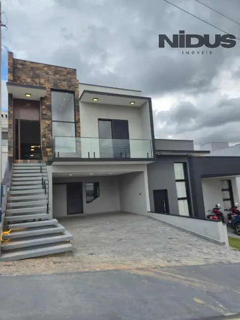 Foto 2 de Casa de Condomínio com 3 quartos à venda, 143m2 em Horto Florestal, Sorocaba - SP