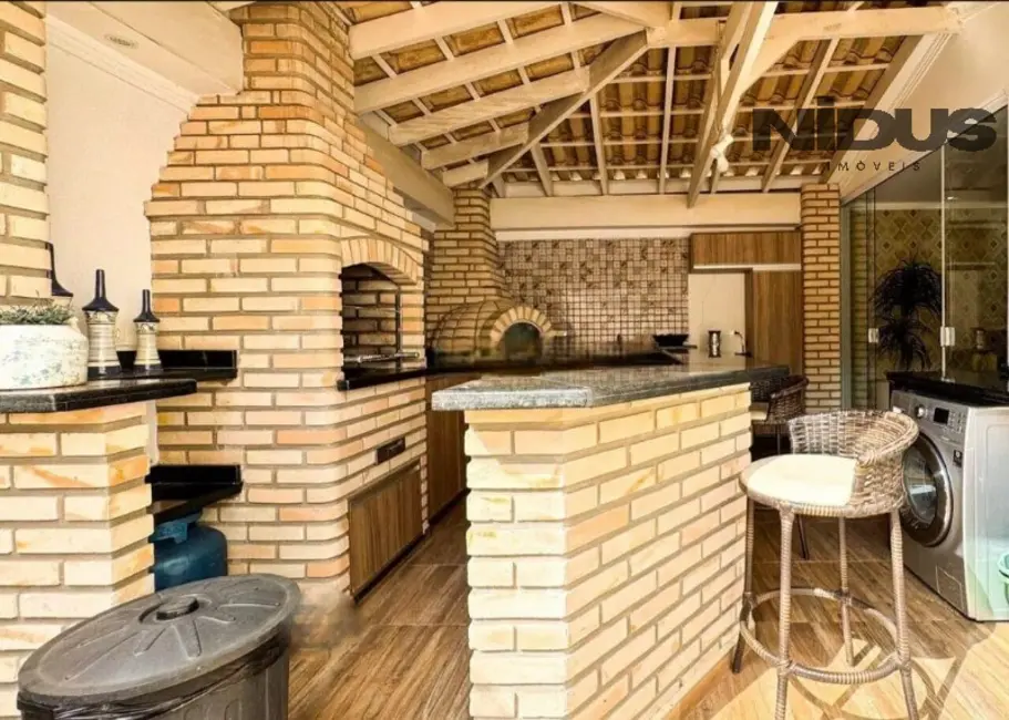 Casa de Condomínio com 3 quartos à venda, 200m2 em Bairro da Vossoroca, Sorocaba - SP - imagem 4 Foto 4 de Casa de Condomínio com 3 quartos à venda, 200m2 em Bairro da Vossoroca, Sorocaba - SP