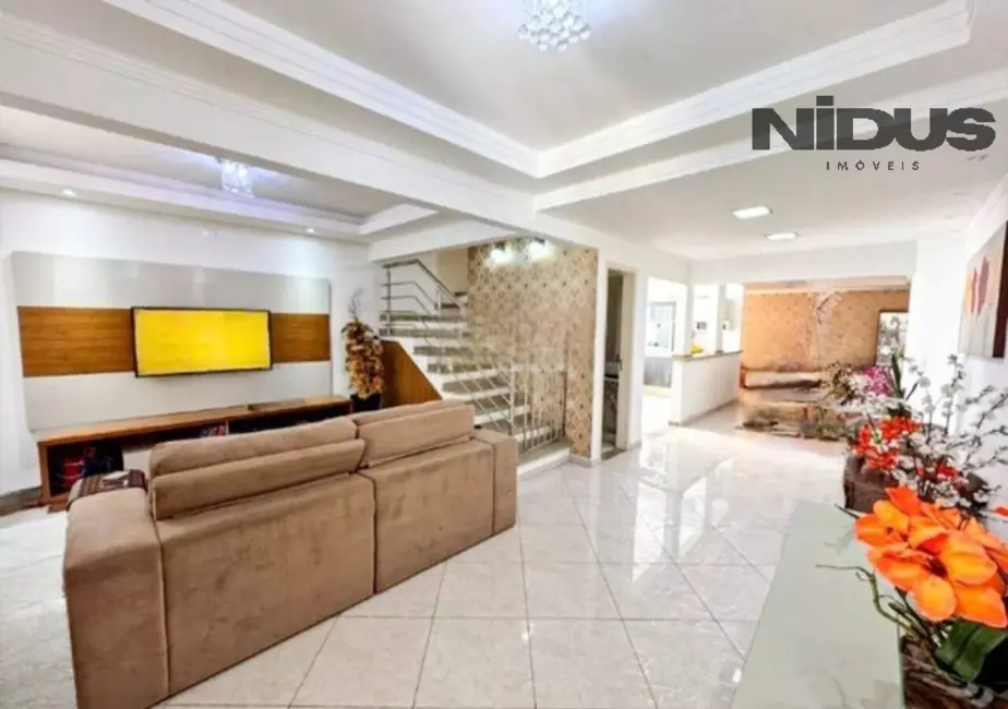 Casa de Condomínio com 3 quartos à venda, 200m2 em Bairro da Vossoroca, Sorocaba - SP - imagem 9 Foto 9 de Casa de Condomínio com 3 quartos à venda, 200m2 em Bairro da Vossoroca, Sorocaba - SP