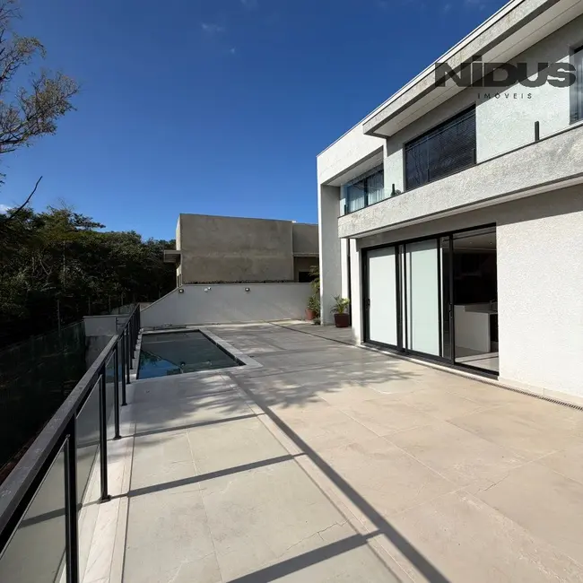 Casa de Condomínio com 3 quartos à venda, 290m2 em Votorantim - SP - imagem 8 Foto 8 de Casa de Condomínio com 3 quartos à venda, 290m2 em Votorantim - SP