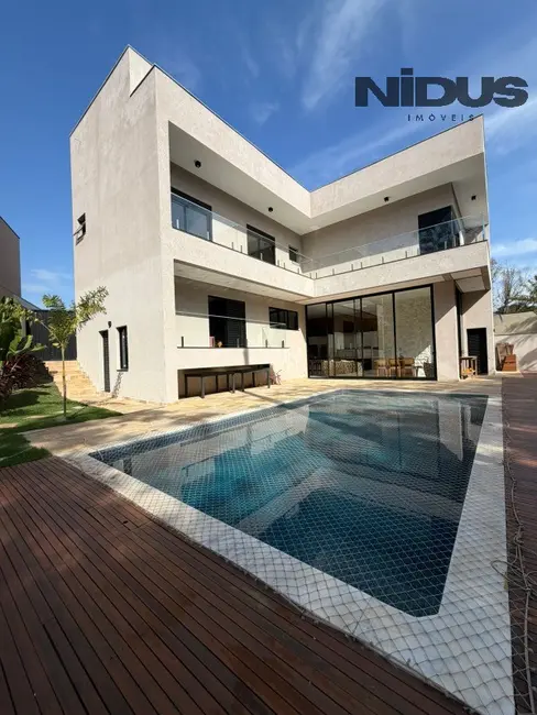 Foto 1 de Casa de Condomínio com 4 quartos à venda, 360m2 em Votorantim - SP