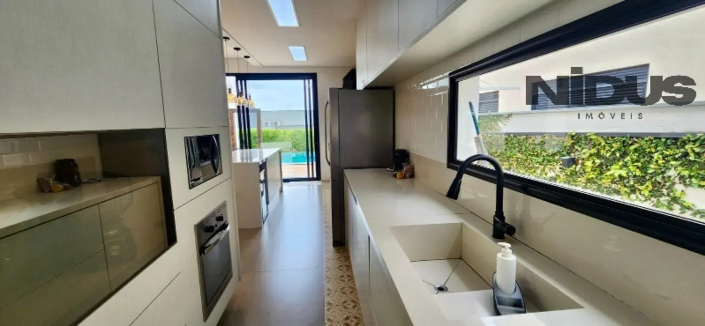 Foto 7 de Casa de Condomínio com 3 quartos à venda e para alugar, 246m2 em Votorantim - SP