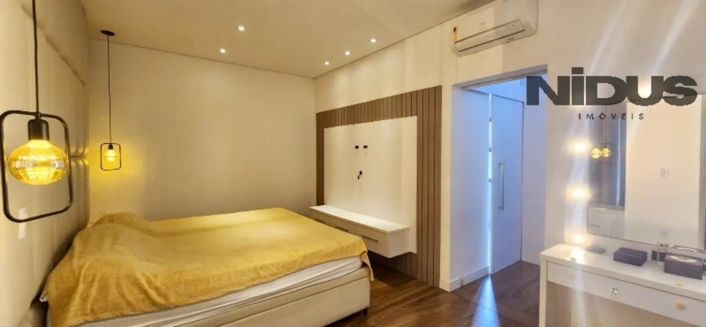 Foto 5 de Casa de Condomínio com 3 quartos à venda e para alugar, 246m2 em Votorantim - SP