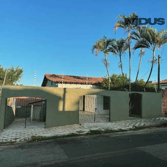 Casa com 2 quartos à venda e para alugar, 119m2 em Jardim Itanguá, Sorocaba - SP - imagem 3 Foto 3 de Casa com 2 quartos à venda e para alugar, 119m2 em Jardim Itanguá, Sorocaba - SP