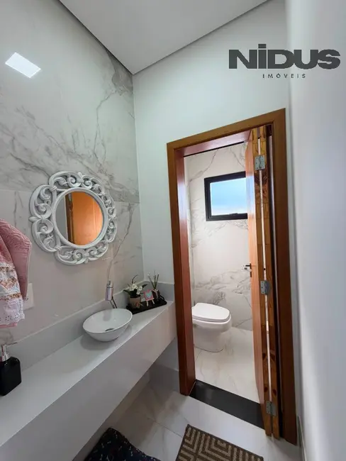 Casa de Condomínio com 3 quartos à venda, 217m2 em Alphaville Nova Esplanada, Votorantim - SP - imagem 8 Foto 8 de Casa de Condomínio com 3 quartos à venda, 217m2 em Alphaville Nova Esplanada, Votorantim - SP