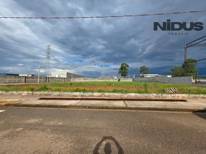 Terreno / Lote à venda, 1685m2 em Iporanga, Sorocaba - SP - imagem 5 Foto 5 de Terreno / Lote à venda, 1685m2 em Iporanga, Sorocaba - SP