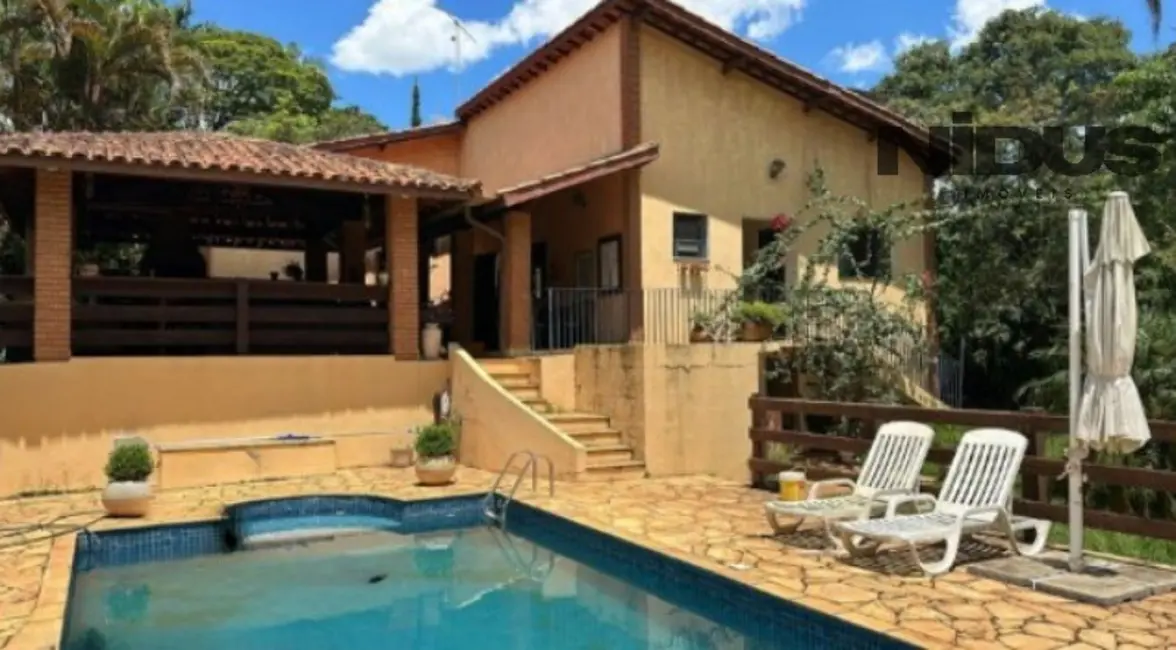 Foto 1 de Casa com 3 quartos à venda, 253m2 em Caixa D´Água, Vinhedo - SP