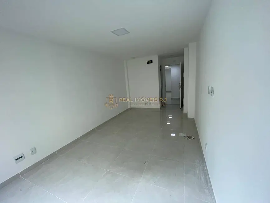 Foto 2 de Sala Comercial para alugar, 23m2 em Taquara, Rio De Janeiro - RJ