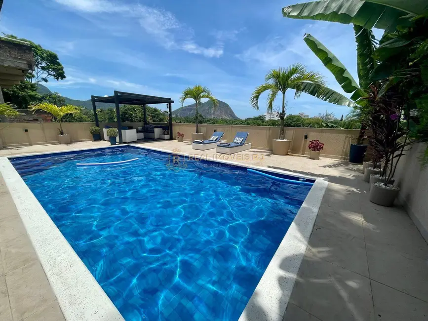 Foto 1 de Casa com 5 quartos à venda e para alugar, 400m2 em Vargem Pequena, Rio De Janeiro - RJ