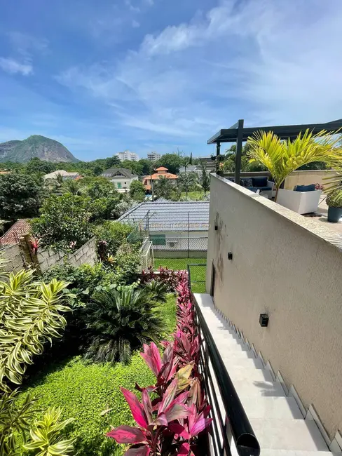 Foto 4 de Casa com 5 quartos à venda e para alugar, 400m2 em Vargem Pequena, Rio De Janeiro - RJ