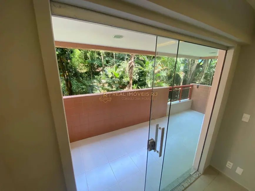 Apartamento com 2 quartos à venda, 76m2 em Freguesia (Jacarepaguá), Rio De Janeiro - RJ - imagem 3 Foto 3 de Apartamento com 2 quartos à venda, 76m2 em Freguesia (Jacarepaguá), Rio De Janeiro - RJ