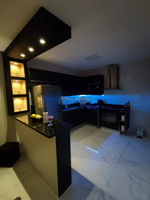 Casa com 3 quartos à venda, 150m2 em Jacarepaguá, Rio De Janeiro - RJ - imagem 9 Foto 9 de Casa com 3 quartos à venda, 150m2 em Jacarepaguá, Rio De Janeiro - RJ