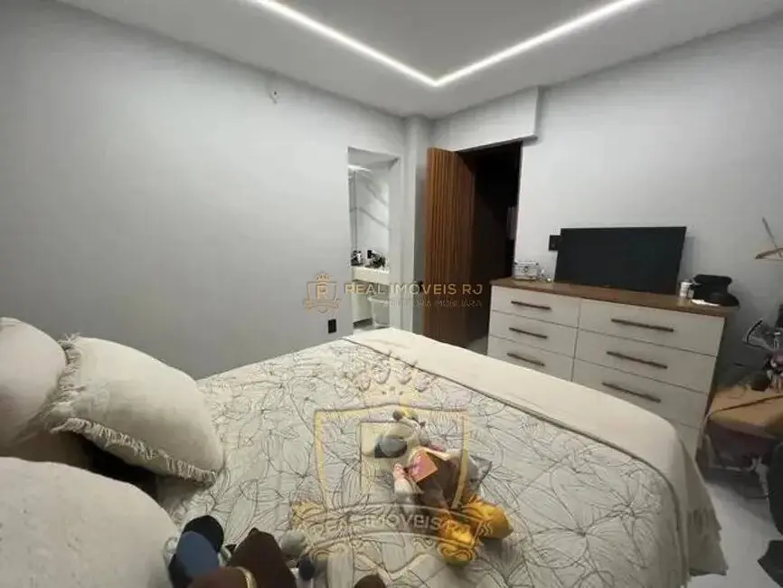 Cobertura com 3 quartos à venda, 189m2 em Barra da Tijuca, Rio De Janeiro - RJ - imagem 4 Foto 4 de Cobertura com 3 quartos à venda, 189m2 em Barra da Tijuca, Rio De Janeiro - RJ