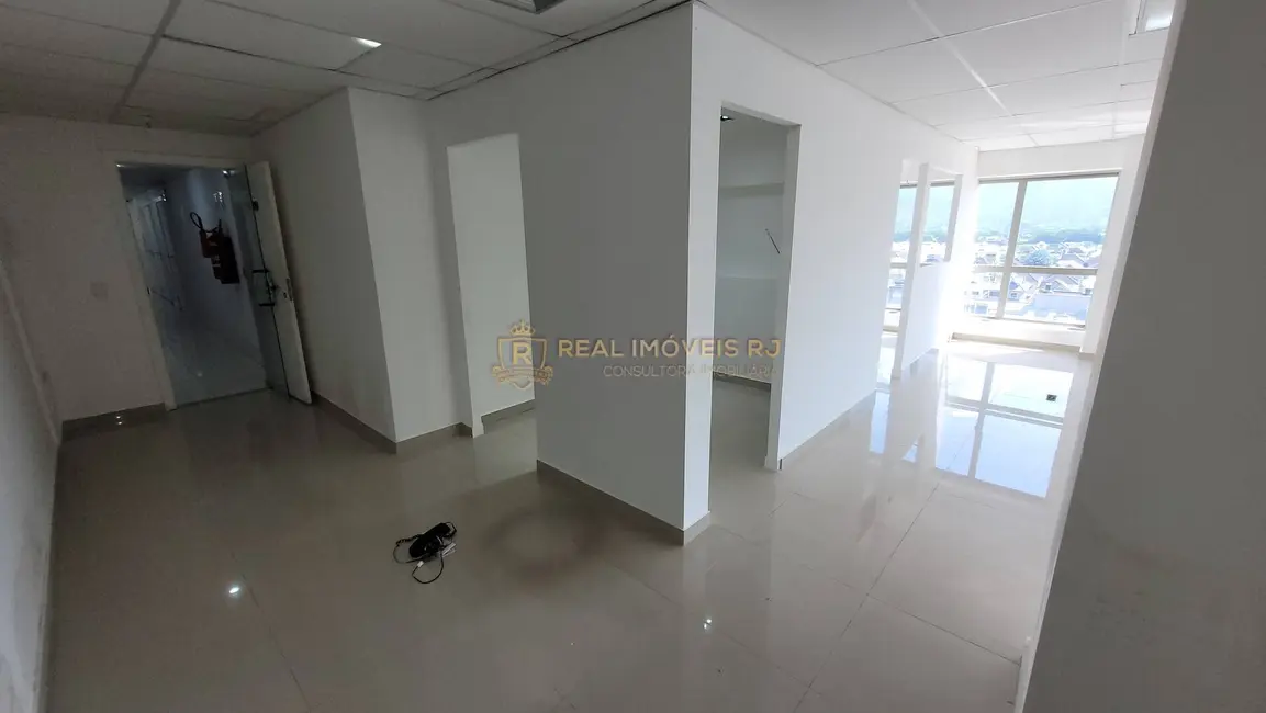 Sala Comercial à venda, 108m2 em Recreio dos Bandeirantes, Rio De Janeiro - RJ - imagem 5 Foto 5 de Sala Comercial à venda, 108m2 em Recreio dos Bandeirantes, Rio De Janeiro - RJ