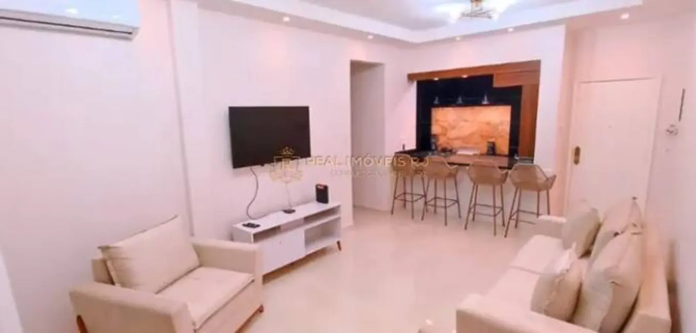 Foto 2 de Apartamento com 4 quartos à venda, 103m2 em Copacabana, Rio De Janeiro - RJ