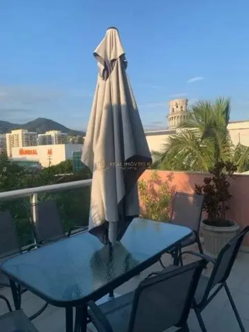 Cobertura com 2 quartos à venda e para alugar, 155m2 em Recreio dos Bandeirantes, Rio De Janeiro - RJ - imagem 5 Foto 5 de Cobertura com 2 quartos à venda e para alugar, 155m2 em Recreio dos Bandeirantes, Rio De Janeiro - RJ