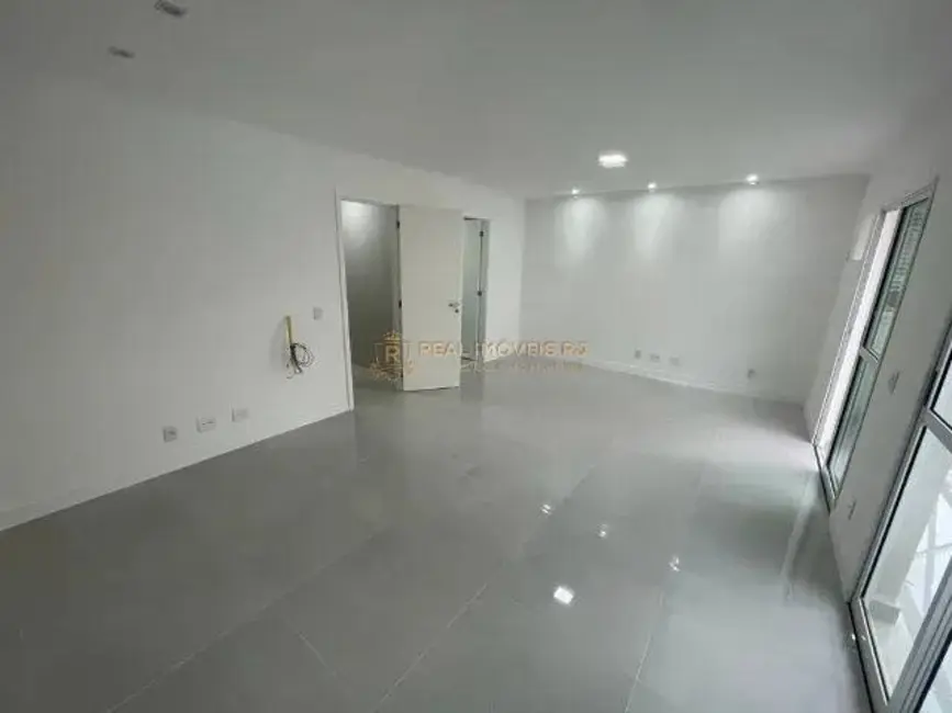 Foto 1 de Casa com 5 quartos à venda, 226m2 em Recreio dos Bandeirantes, Rio De Janeiro - RJ