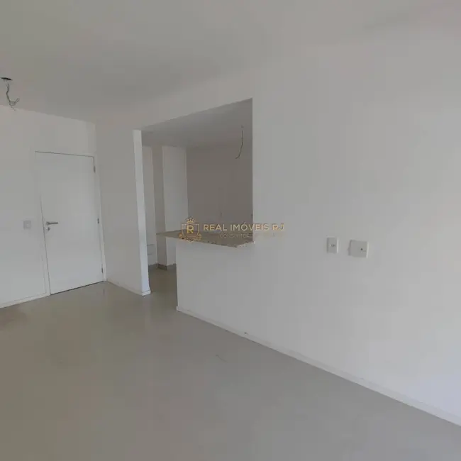 Apartamento com 2 quartos à venda, 75m2 em Recreio dos Bandeirantes, Rio De Janeiro - RJ - imagem 3 Foto 3 de Apartamento com 2 quartos à venda, 75m2 em Recreio dos Bandeirantes, Rio De Janeiro - RJ