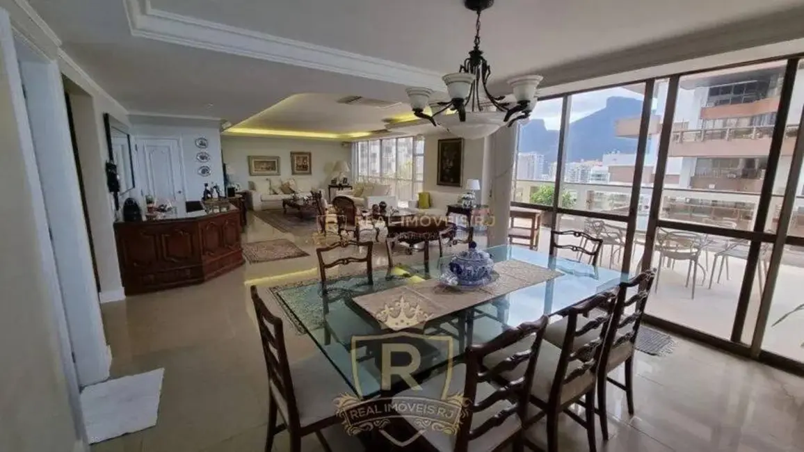 Apartamento com 4 quartos à venda, 310m2 em Barra da Tijuca, Rio De Janeiro - RJ - imagem 4 Foto 4 de Apartamento com 4 quartos à venda, 310m2 em Barra da Tijuca, Rio De Janeiro - RJ
