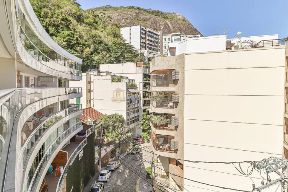 Apartamento com 4 quartos à venda, 179m2 em Lagoa, Rio De Janeiro - RJ - imagem 6 Foto 6 de Apartamento com 4 quartos à venda, 179m2 em Lagoa, Rio De Janeiro - RJ