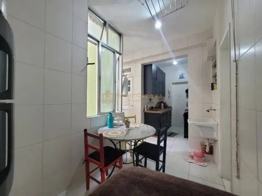 Foto 7 de Apartamento com 3 quartos à venda, 75m2 em Copacabana, Rio De Janeiro - RJ