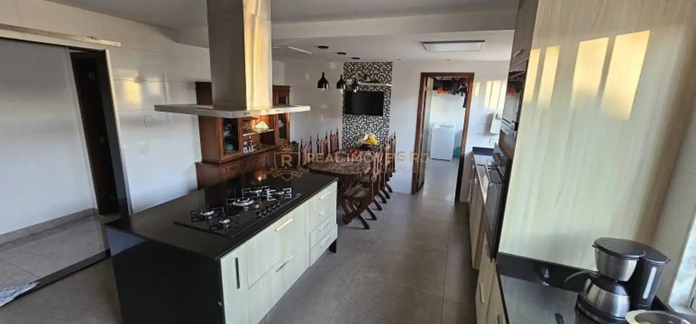 Apartamento com 5 quartos à venda, 204m2 em Pechincha, Rio De Janeiro - RJ - imagem 5 Foto 5 de Apartamento com 5 quartos à venda, 204m2 em Pechincha, Rio De Janeiro - RJ