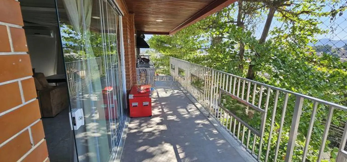 Apartamento com 5 quartos à venda, 204m2 em Pechincha, Rio De Janeiro - RJ - imagem 3 Foto 3 de Apartamento com 5 quartos à venda, 204m2 em Pechincha, Rio De Janeiro - RJ