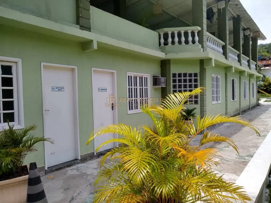 Sítio / Rancho com 7 quartos à venda, 18000m2 em Taquara, Rio De Janeiro - RJ - imagem 3 Foto 3 de Sítio / Rancho com 7 quartos à venda, 18000m2 em Taquara, Rio De Janeiro - RJ