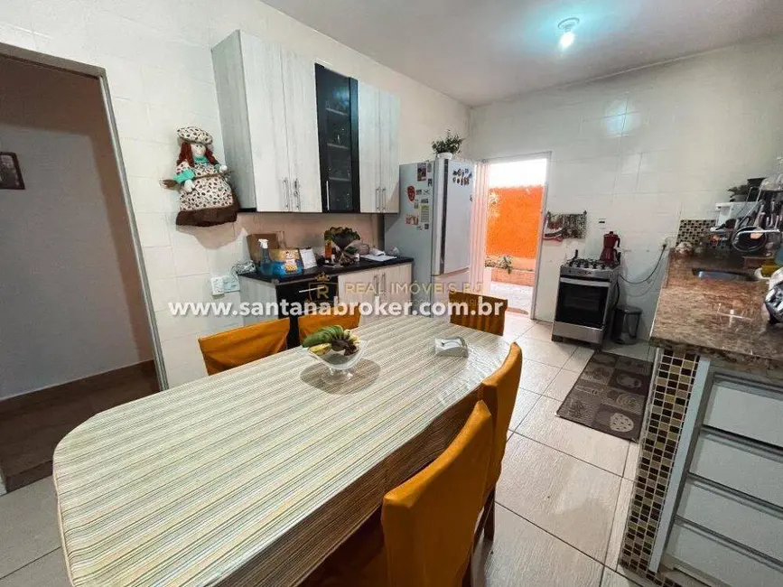 Casa com 4 quartos à venda, 385m2 em Anil, Rio De Janeiro - RJ - imagem 7 Foto 7 de Casa com 4 quartos à venda, 385m2 em Anil, Rio De Janeiro - RJ