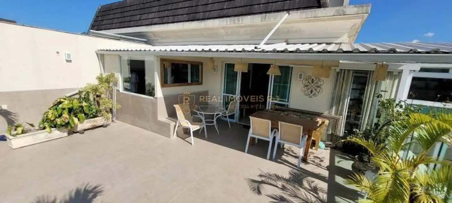Cobertura com 4 quartos à venda, 200m2 em Barra da Tijuca, Rio De Janeiro - RJ - imagem 1 Foto 1 de Cobertura com 4 quartos à venda, 200m2 em Barra da Tijuca, Rio De Janeiro - RJ