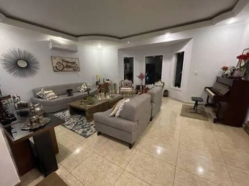 Foto 2 de Casa com 4 quartos à venda, 560m2 em Anil, Rio De Janeiro - RJ