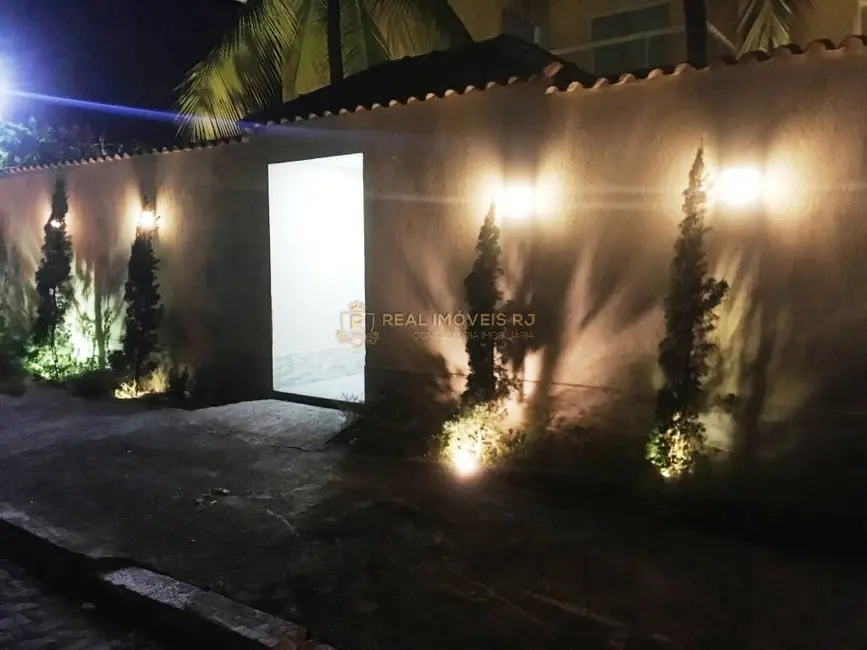 Casa com 5 quartos à venda, 320m2 em Jacarepaguá, Rio De Janeiro - RJ - imagem 9 Foto 9 de Casa com 5 quartos à venda, 320m2 em Jacarepaguá, Rio De Janeiro - RJ