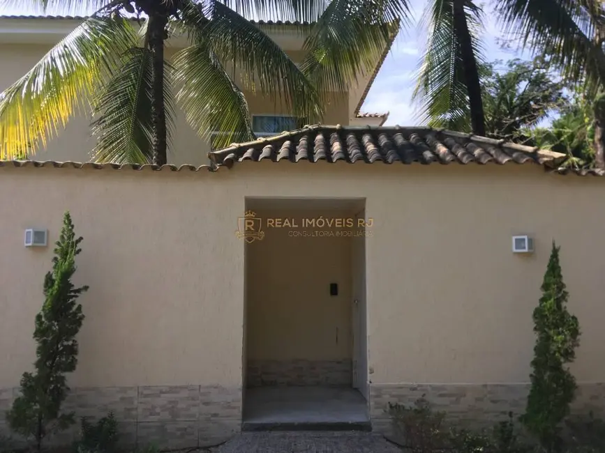Casa com 5 quartos à venda, 320m2 em Jacarepaguá, Rio De Janeiro - RJ - imagem 3 Foto 3 de Casa com 5 quartos à venda, 320m2 em Jacarepaguá, Rio De Janeiro - RJ