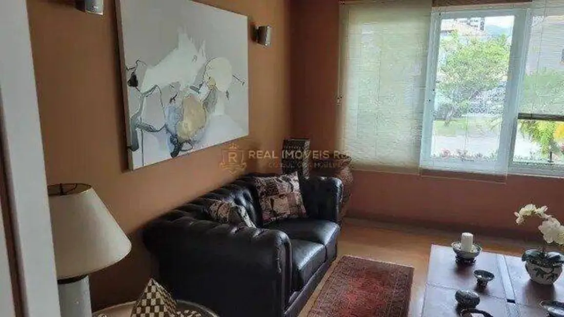 Casa com 4 quartos à venda, 504m2 em Barra da Tijuca, Rio De Janeiro - RJ - imagem 8 Foto 8 de Casa com 4 quartos à venda, 504m2 em Barra da Tijuca, Rio De Janeiro - RJ